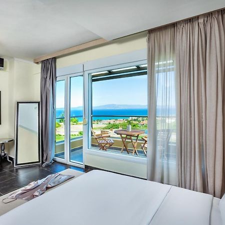 Sunny Villas Resort & Spa ฮานิโอติ ภายนอก รูปภาพ