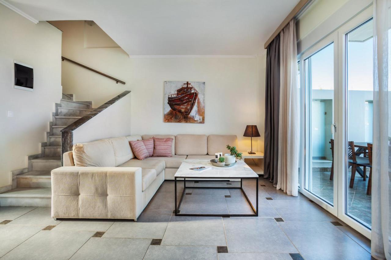 Sunny Villas Resort & Spa ฮานิโอติ ภายนอก รูปภาพ