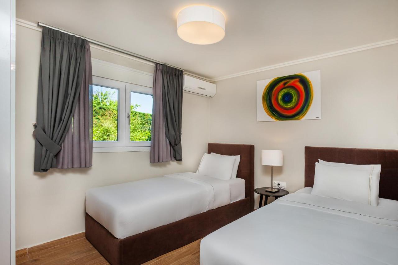 Sunny Villas Resort & Spa ฮานิโอติ ภายนอก รูปภาพ