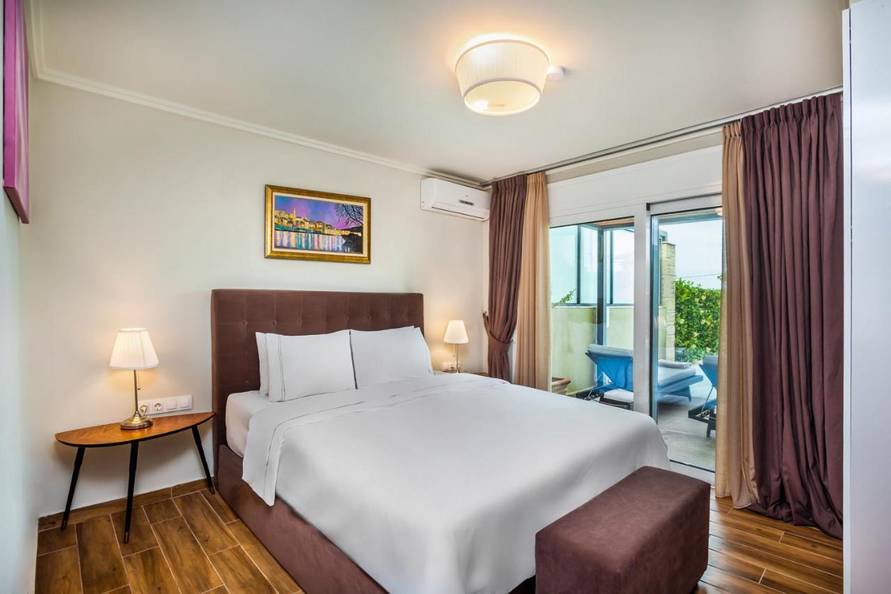 Sunny Villas Resort & Spa ฮานิโอติ ภายนอก รูปภาพ