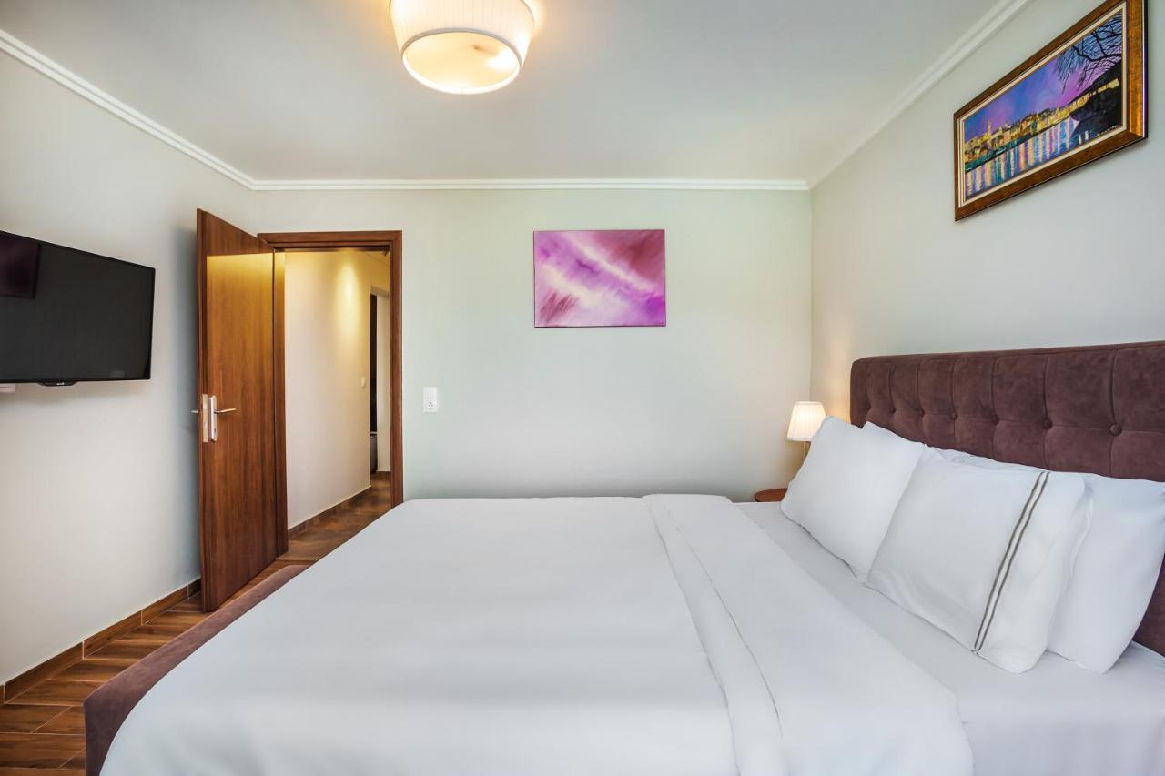 Sunny Villas Resort & Spa ฮานิโอติ ภายนอก รูปภาพ