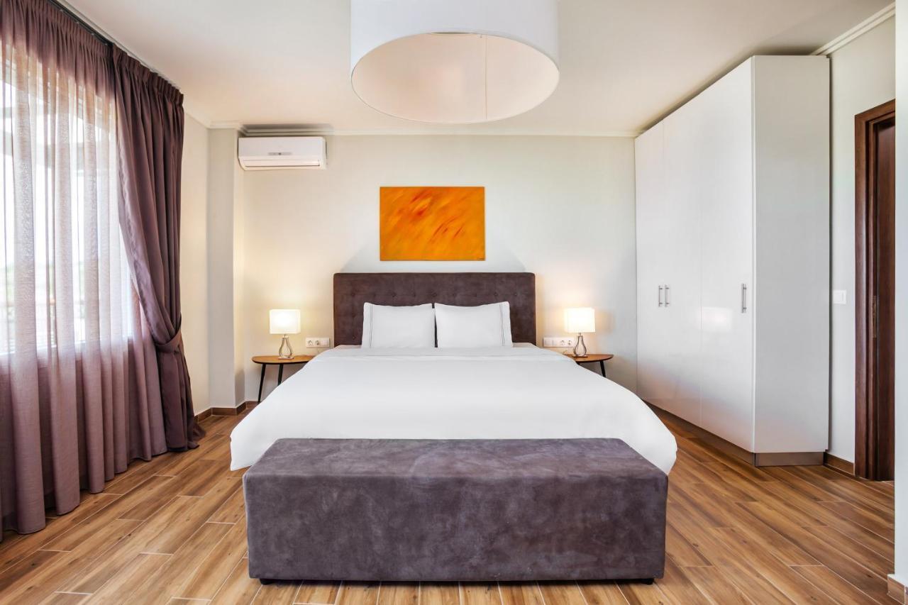 Sunny Villas Resort & Spa ฮานิโอติ ภายนอก รูปภาพ