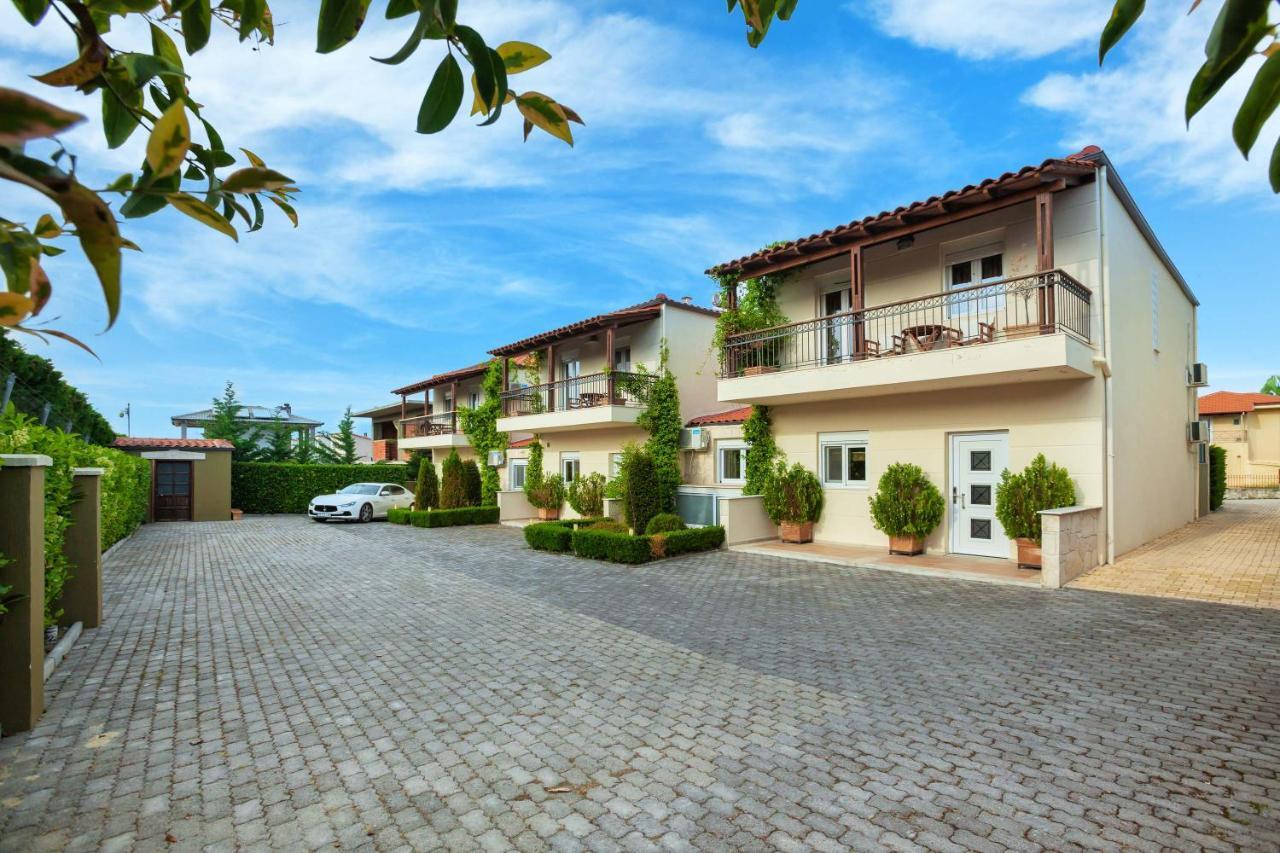 Sunny Villas Resort & Spa ฮานิโอติ ภายนอก รูปภาพ